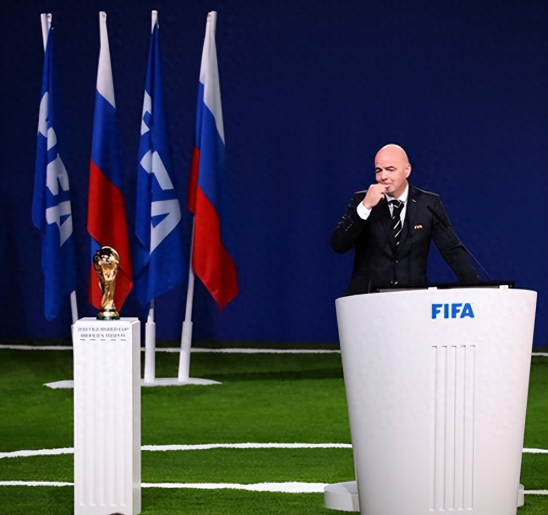 2026世界杯三个东道主集体出局，美加墨场外也闹翻了