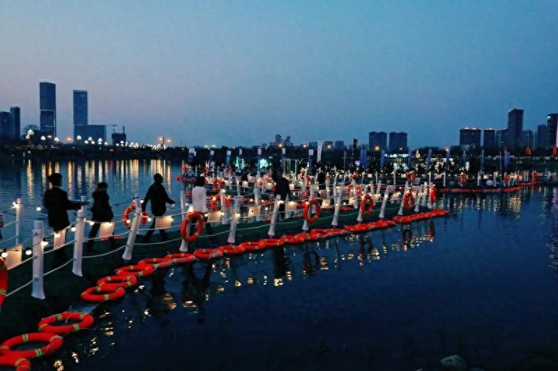 2026世界杯赛程来了！48队104场，中国球迷熬夜指南